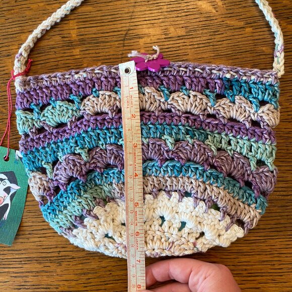 Handmade crochet cross-body bag striped cinch closure - Picture 6 of 7